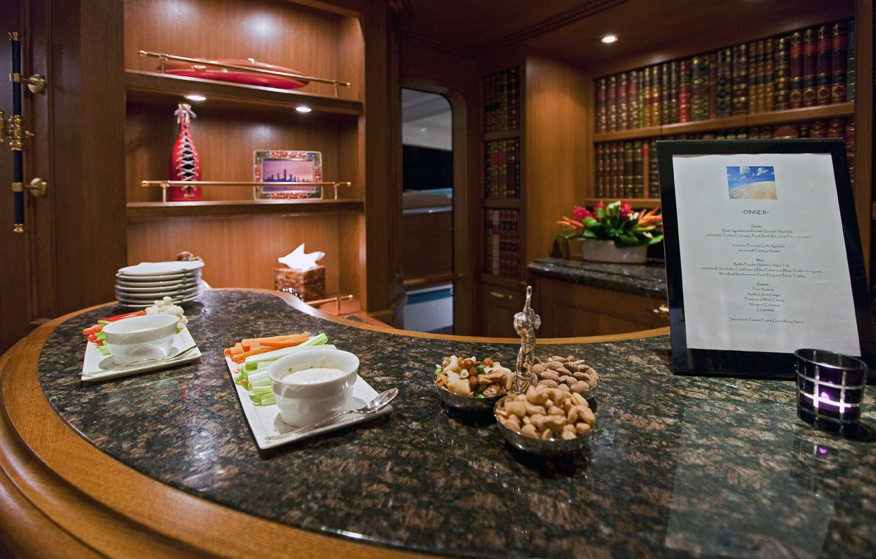 [60m-Yacht-BLUE-MOON]-3387-163.jpg