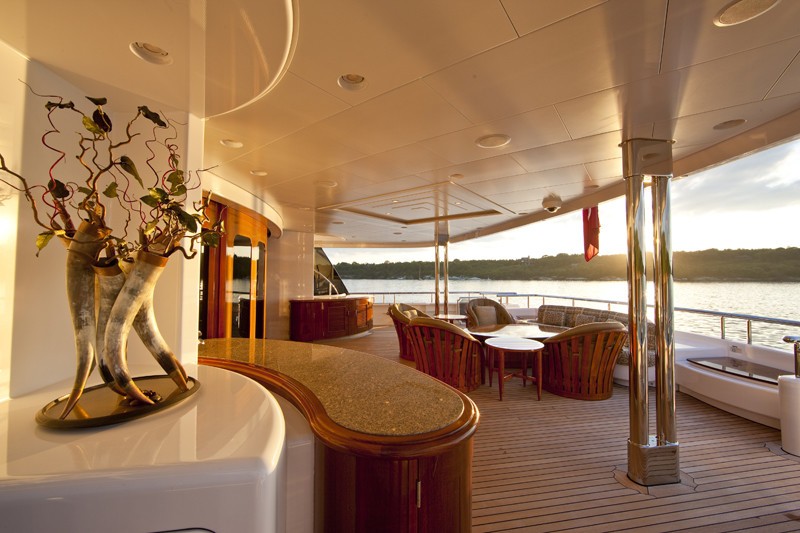 [60m-Yacht-BLUE-MOON]-3387-44.jpg