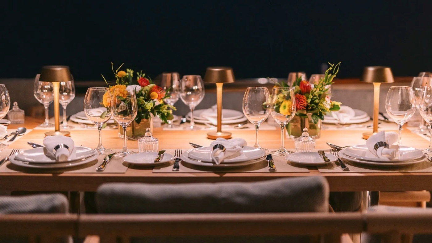 Dining Table .jpg