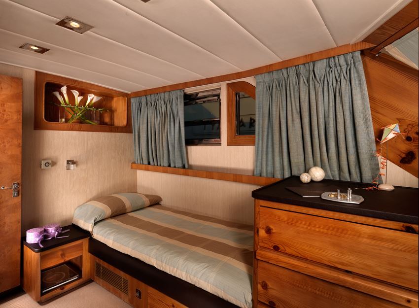 Guest cabin 00004.jpg