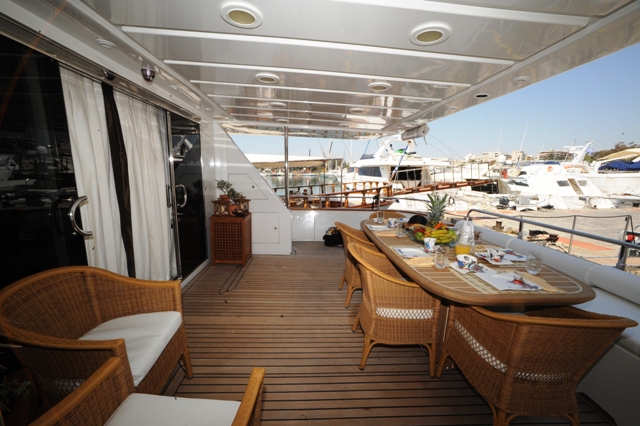 AFT DECK.jpg