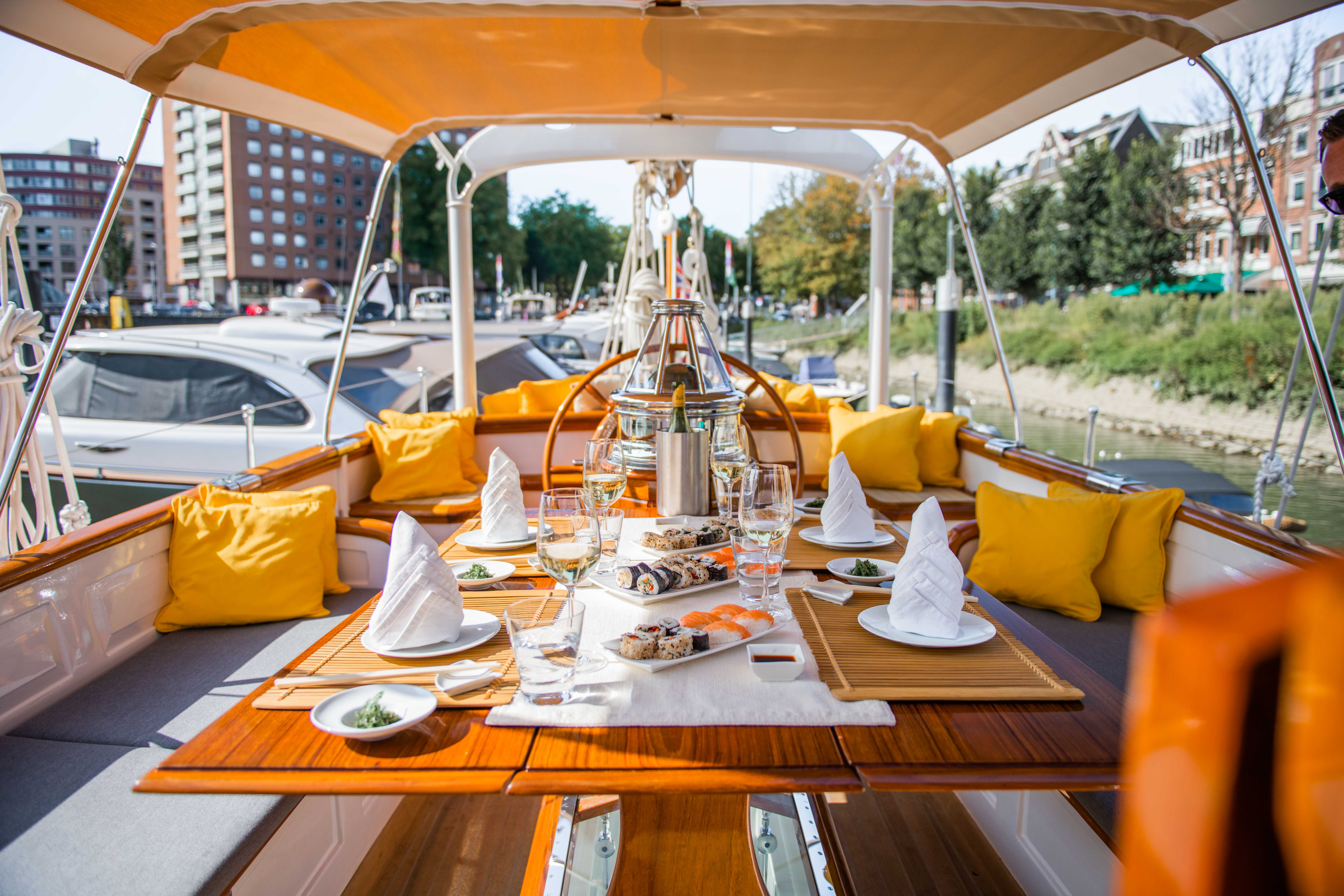 alfresco dinign set up.jpg