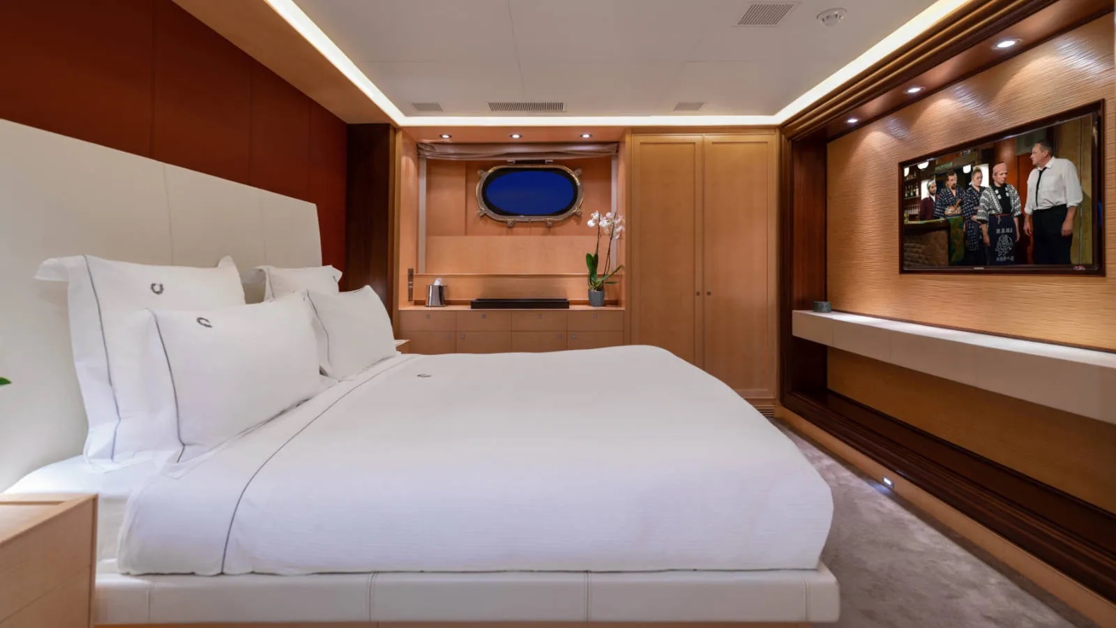 double suite  .jpg