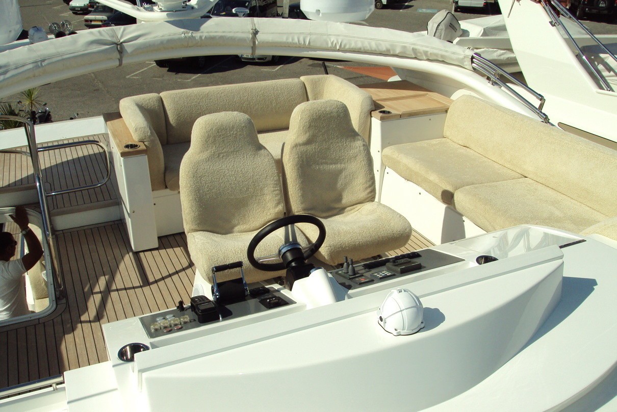 [23m-Yacht-BAGGIO]-5695-72.jpg