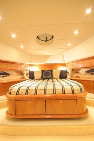 [23m-Yacht-VOGUE-OF-MONACO]-5755-180.jpg