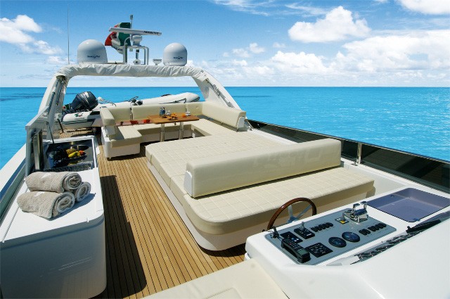 [24m-Yacht-RIVIERA]-5699-130.jpg