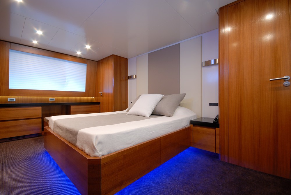 [26m-Yacht-LARMERA]-5899-20.jpg