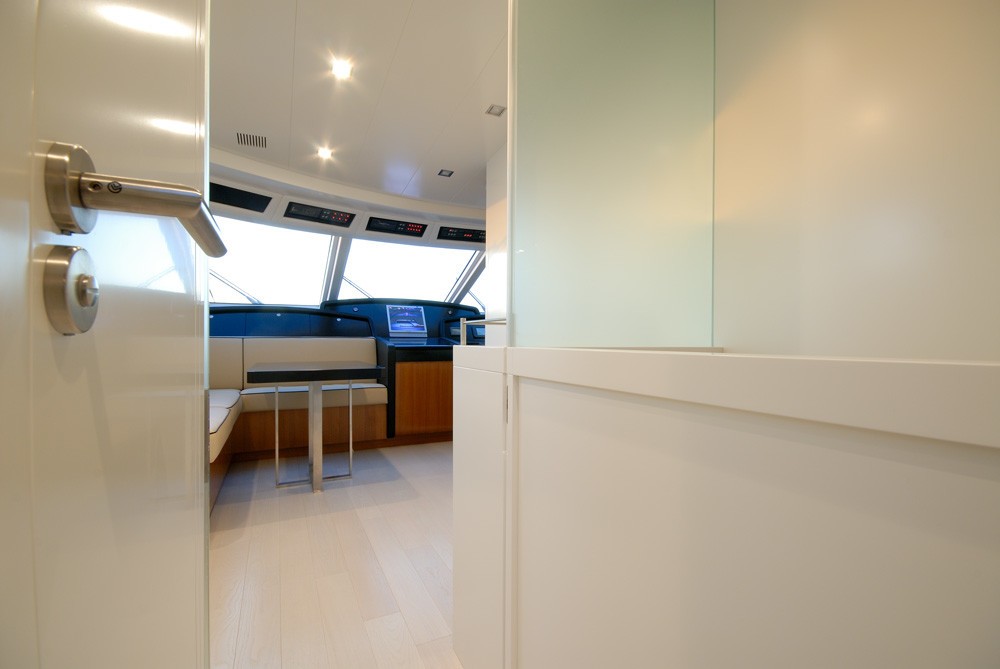 [26m-Yacht-LARMERA]-5899-21.jpg
