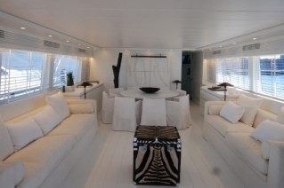 [27m-Yacht-NIKCA]-5713-13.jpg