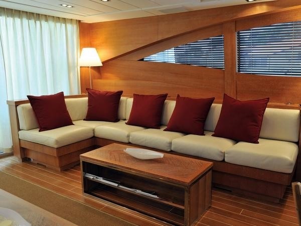 [28m-Yacht-SENSE]-5667-106.jpg