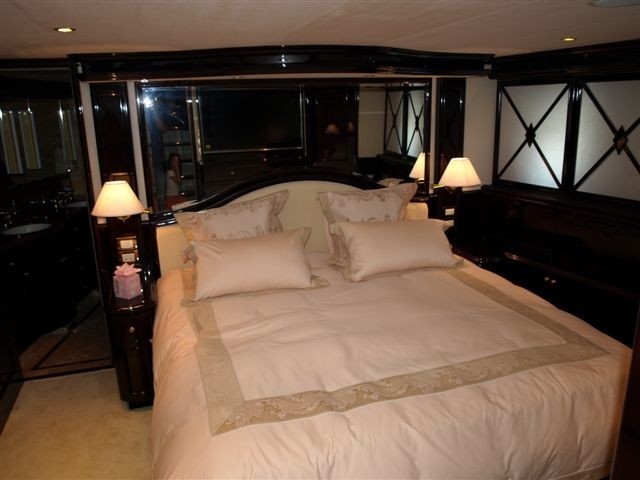 [30m-Yacht-BENDIS]-5709-15.jpg