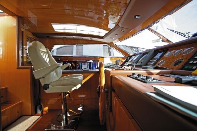 [30m-Yacht-LADY-LUCK]-5367-130.jpg