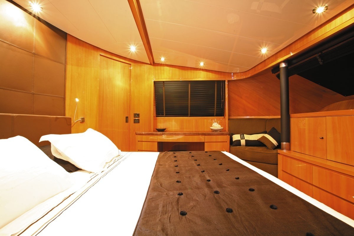 [30m-Yacht-LADY-LUCK]-5367-22.jpg