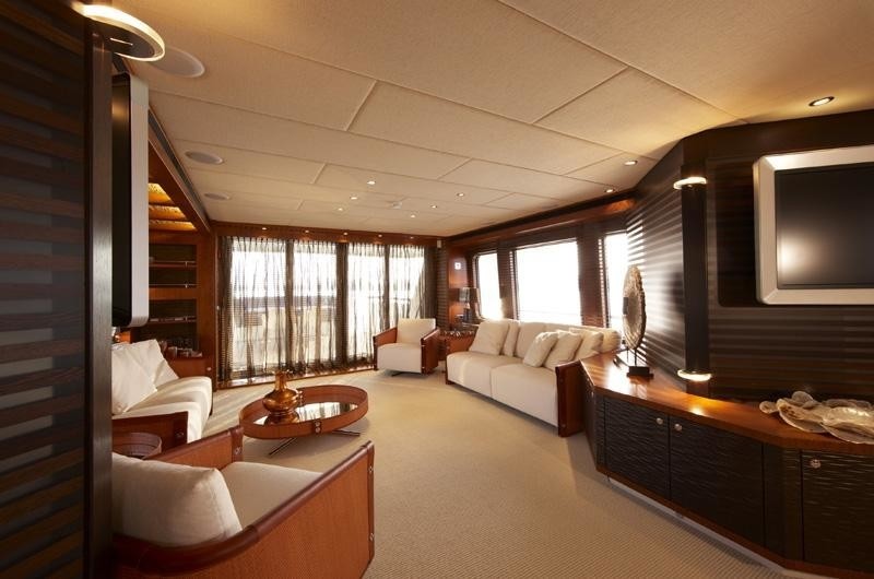 [30m-Yacht-MAXIMUS]-5879-26.jpg
