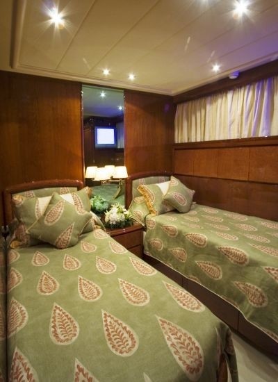 [30m-Yacht-OBSESSION-III]-5769-25.jpg