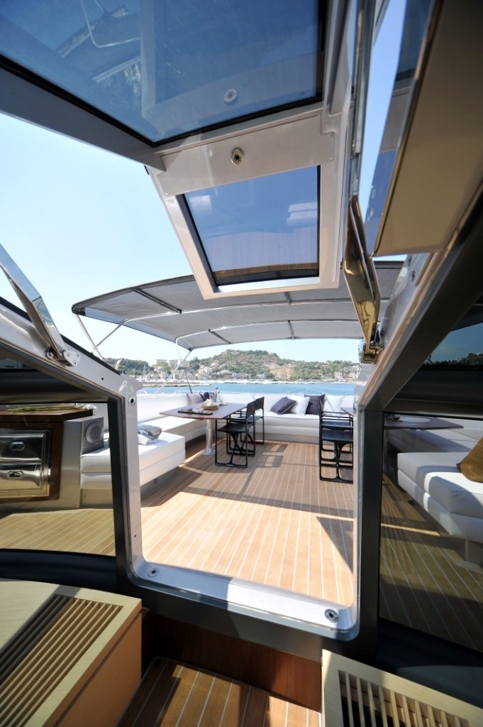 [31m-Yacht-ASTRO]-5657-112.jpg