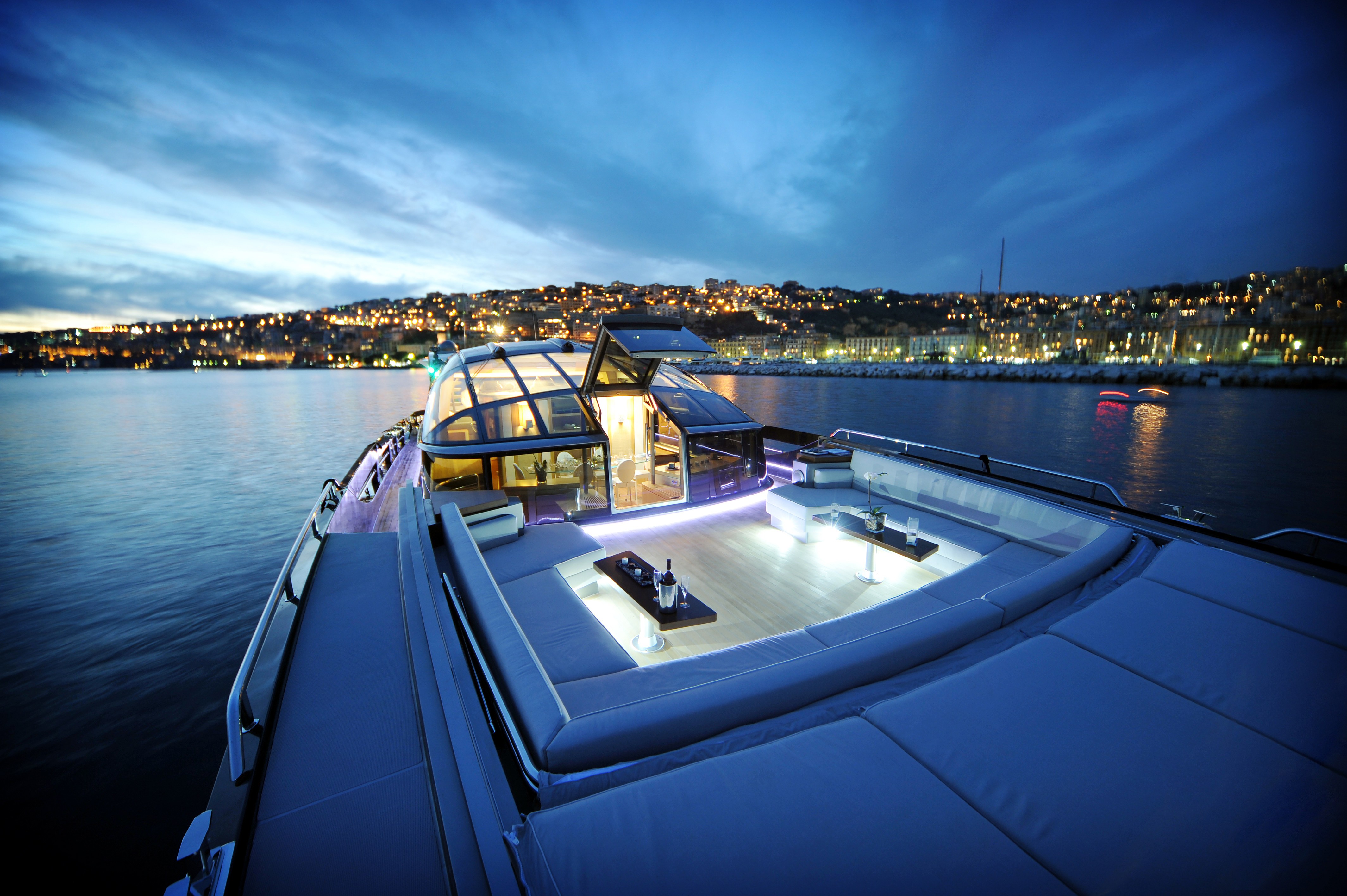 [31m-Yacht-ASTRO]-5657-85.jpg