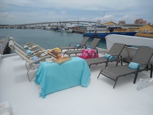 [32m-Yacht-ISLAND-TIME]-5860-77.jpg