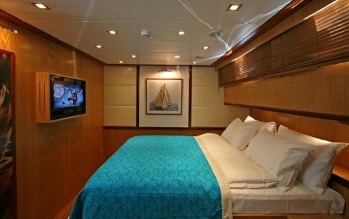 [34m-Yacht-GETAWAY]-5919-100.jpg