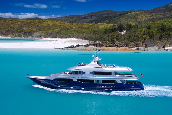[34m-Yacht-PRINCESS-ILUKA]-5620-204.jpg