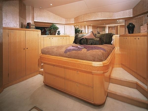 [35m-Yacht-SANS-SOUCI]-5659-105.jpg