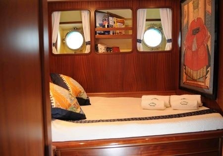 [36m-Yacht-OFELIA]-5664-28.jpg