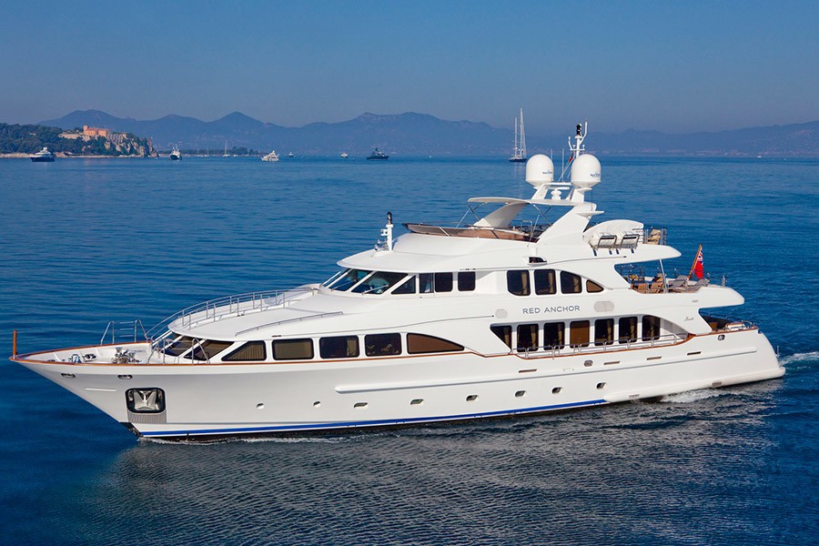[36m-Yacht-RED-ANCHOR]-5646-14.jpg