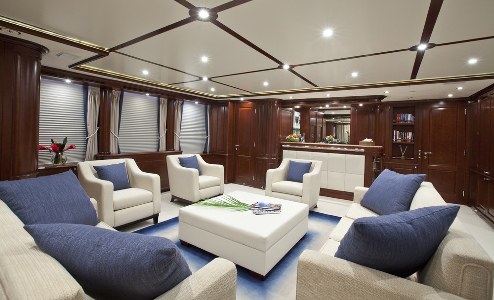 [36m-Yacht-RED-ANCHOR]-5646-163.jpg