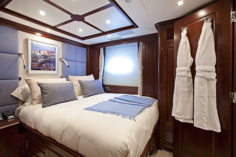 [36m-Yacht-RED-ANCHOR]-5646-168.jpg