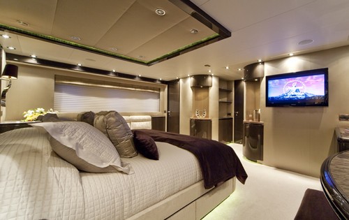 [36m-Yacht-STREGA]-5731-102.jpg