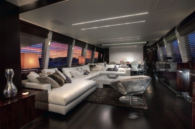 [37m-Yacht-PARENTHESIS]-5692-154.jpg