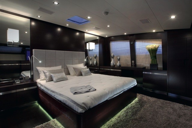 [37m-Yacht-PARENTHESIS]-5692-47.jpg