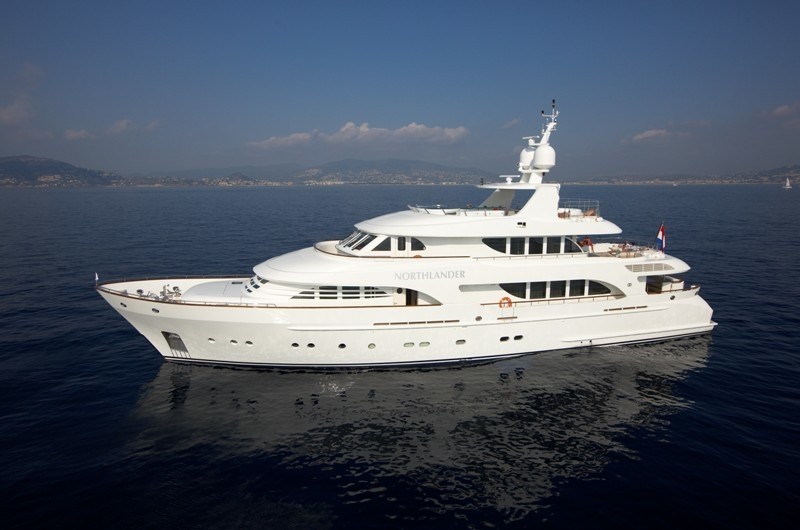 [38m-Yacht-NORTHLANDER]-5918-155.jpg
