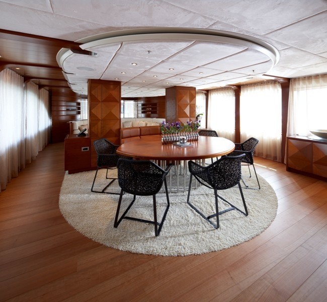 [38m-Yacht-NORTHLANDER]-5918-162.jpg