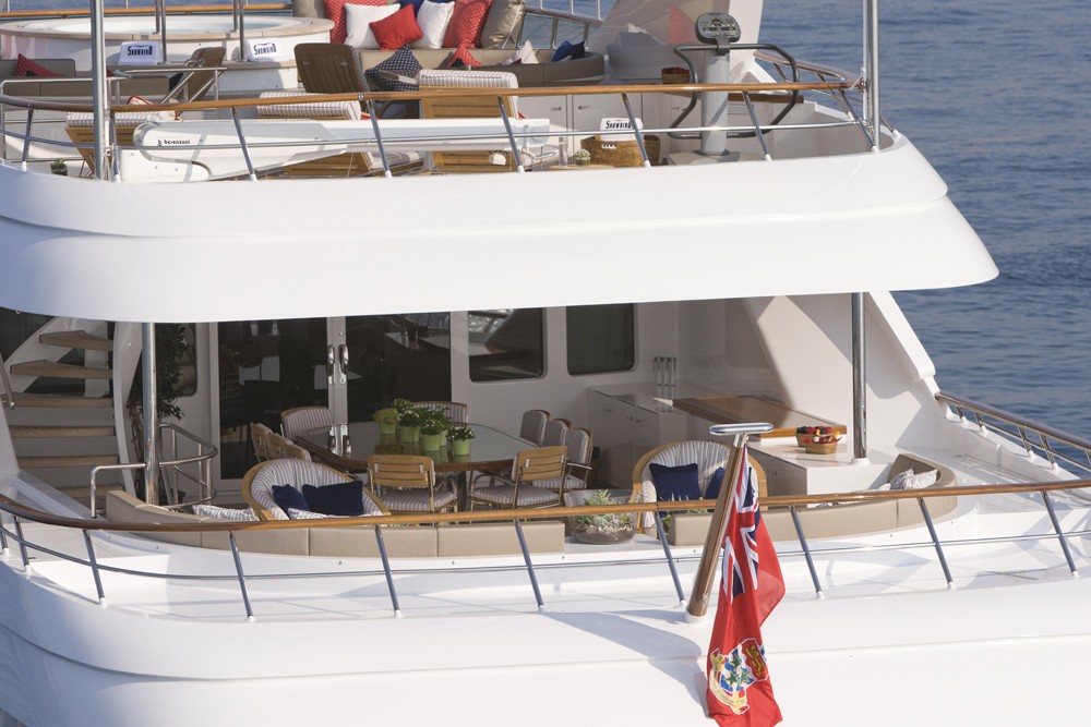 [39m-Yacht-REVELRY]-5658-114.jpg