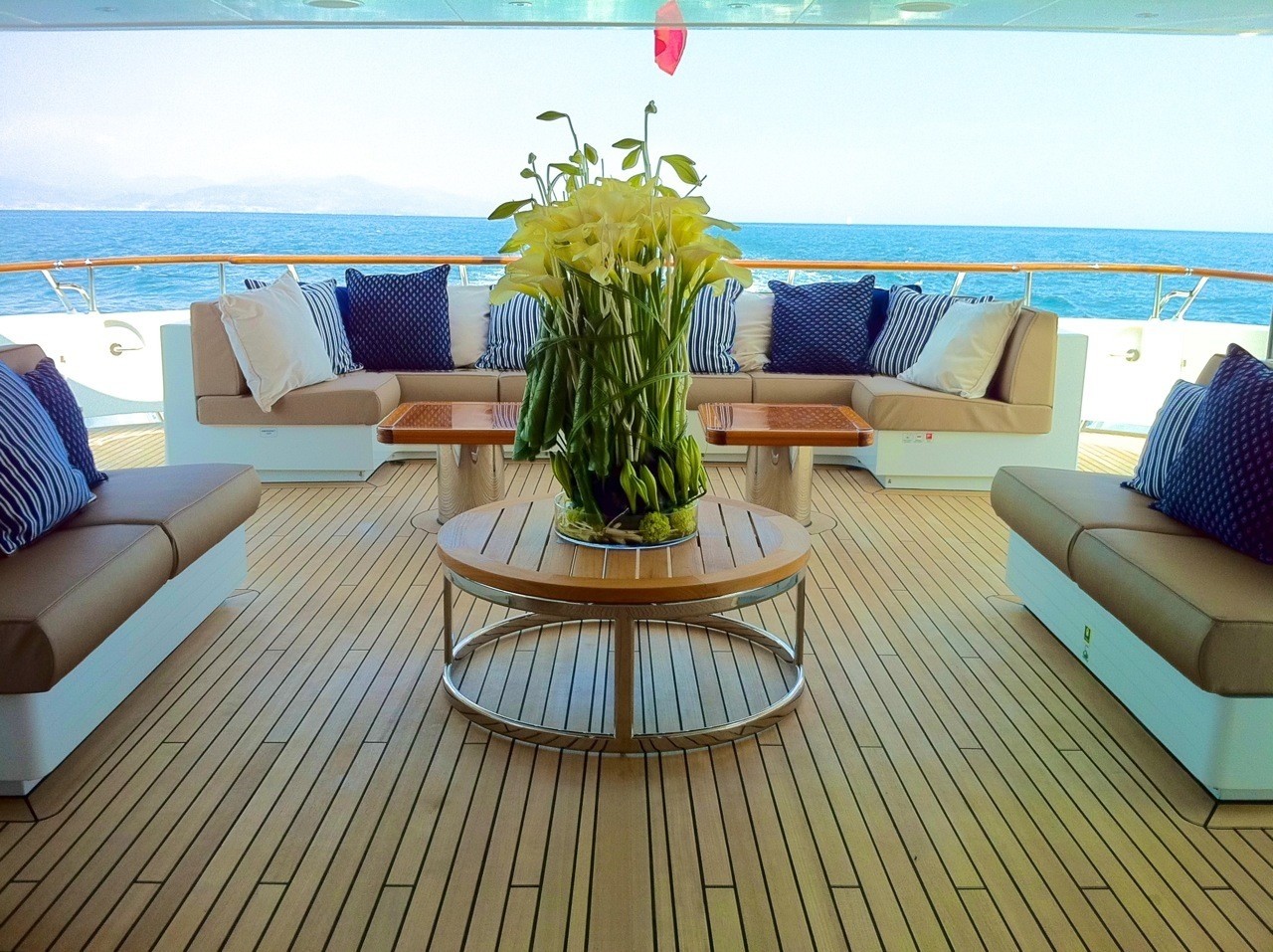 [39m-Yacht-REVELRY]-5658-51.jpg