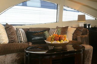 [39m-Yacht-VOYAGE]-5673-134.jpg