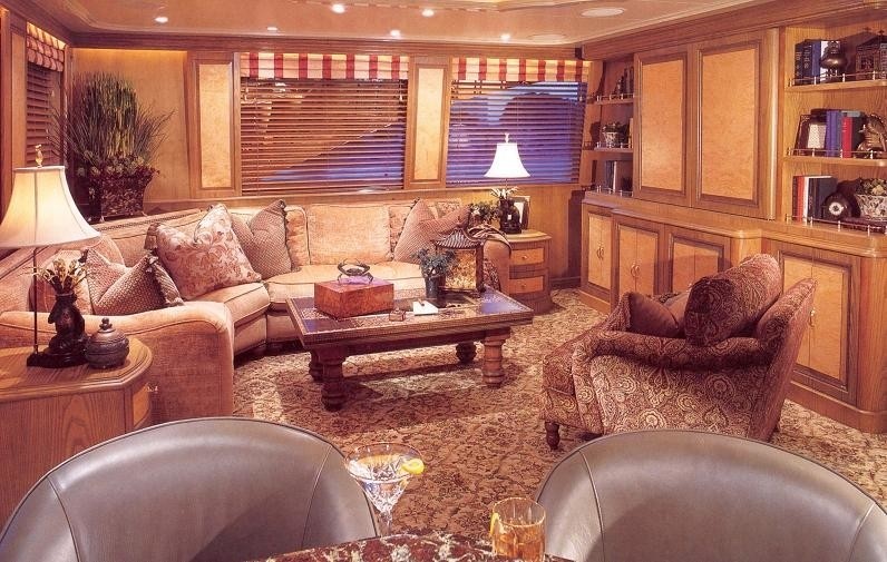 [42m-Yacht-MONA-LIZA]-5821-27.jpg