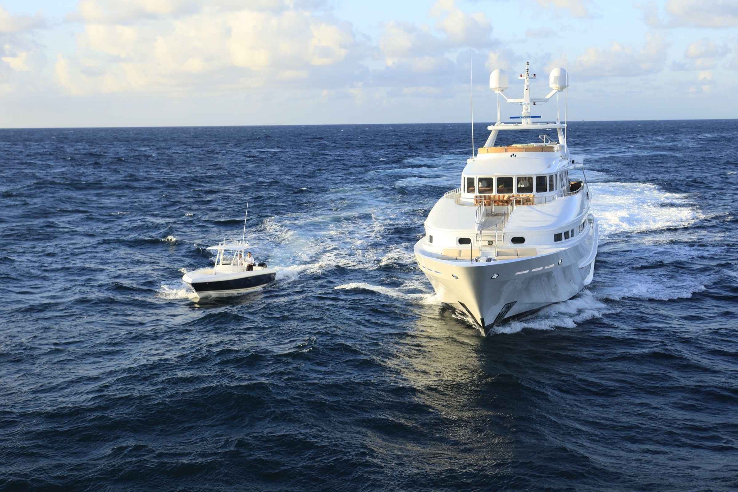 [44m-Yacht-AT-LAST]-5625-206.jpg