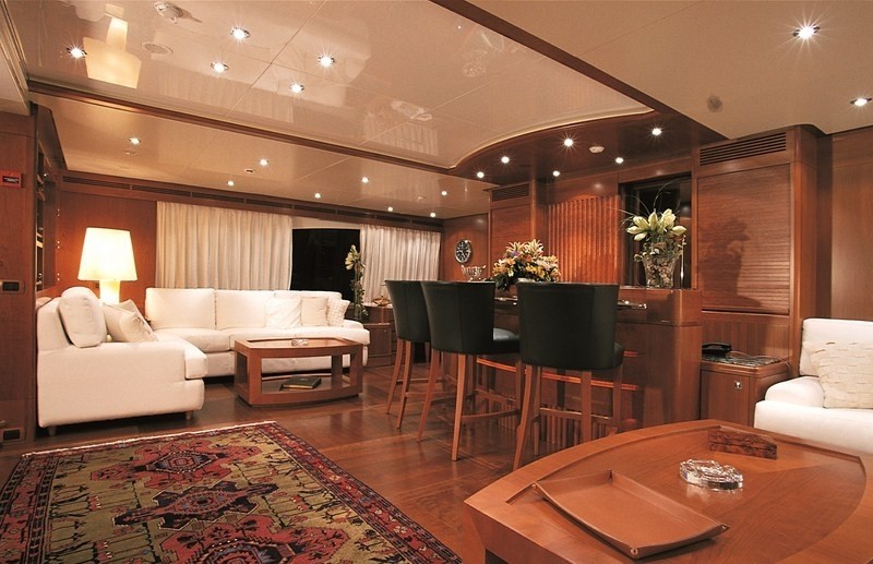 [45m-Yacht-MORE]-5804-86.jpg
