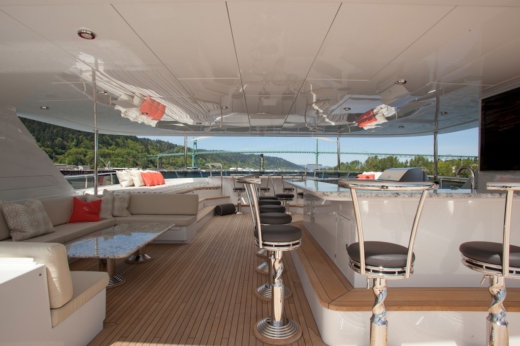 [49m-Yacht-REMEMBER-WHEN]-5643-141.jpg