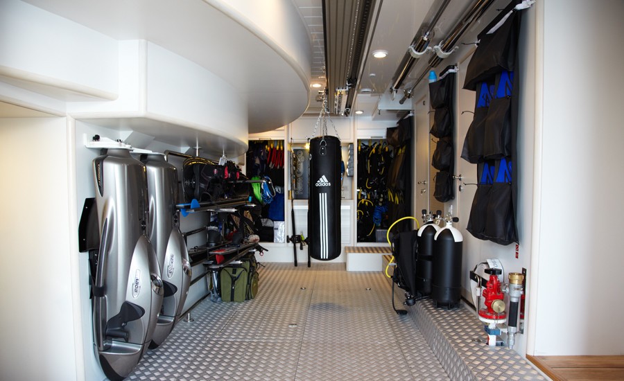 [56m-Yacht-PANTHALASSA]-5852-114.jpg