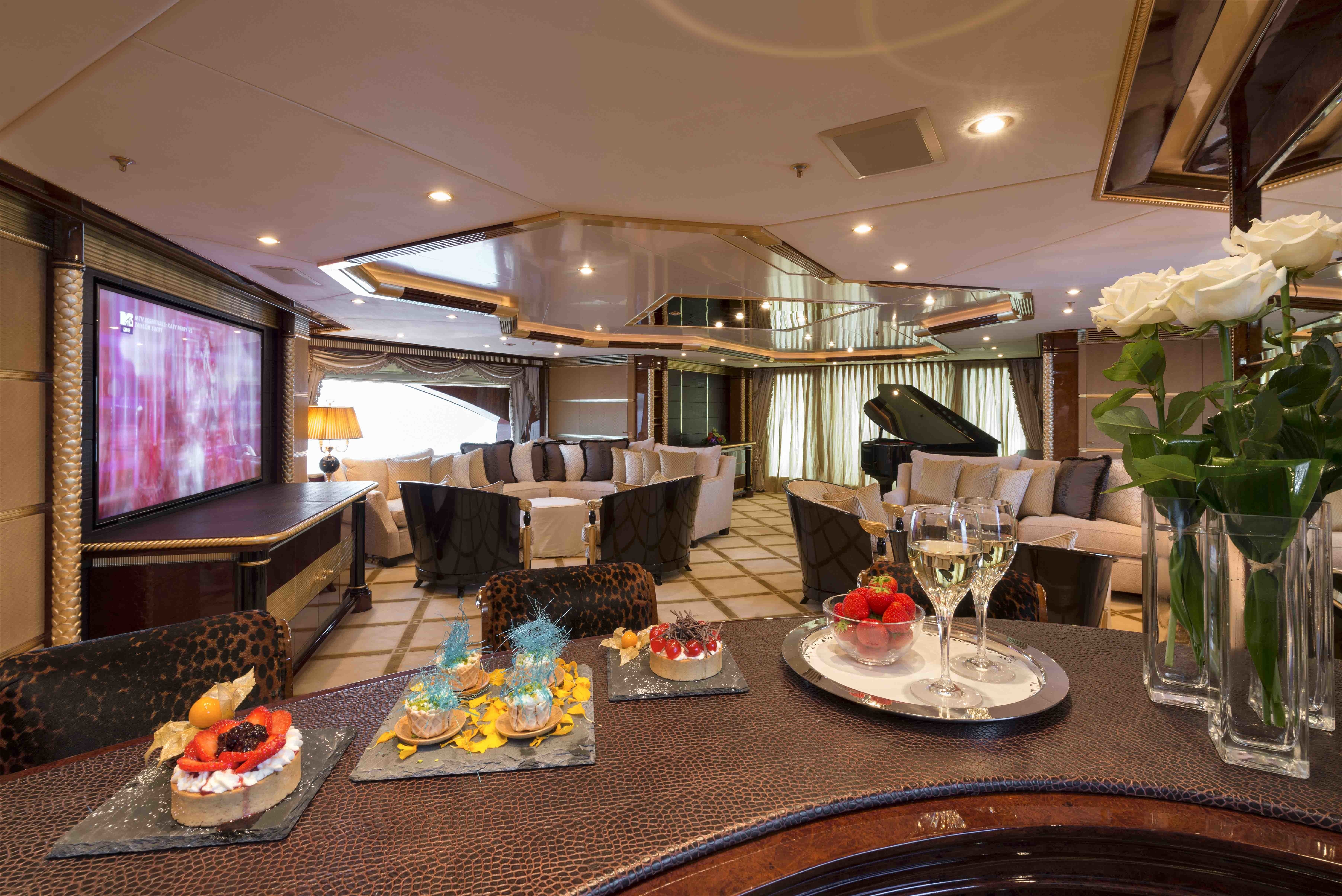 [62m-Yacht-MINE-GAMES]-5644-125.jpg