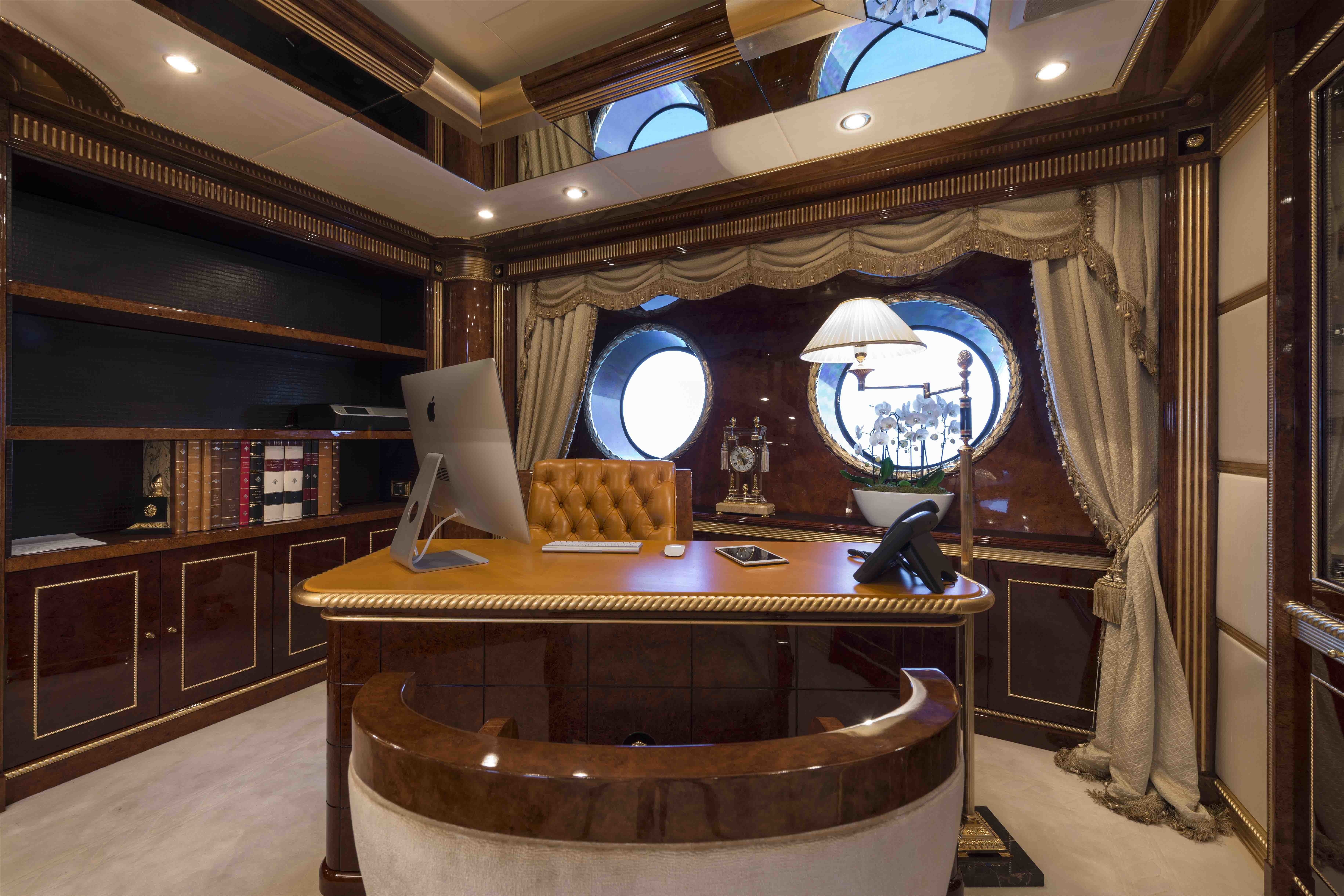 [62m-Yacht-MINE-GAMES]-5644-50.jpg