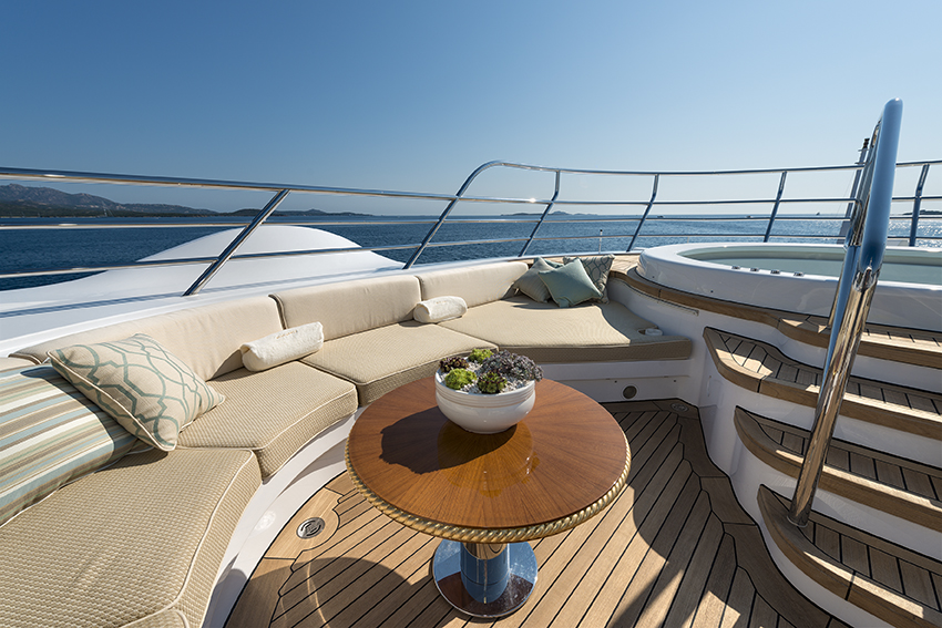 [MOTOR-YACHT-BISTANGO]-5644-1.jpg
