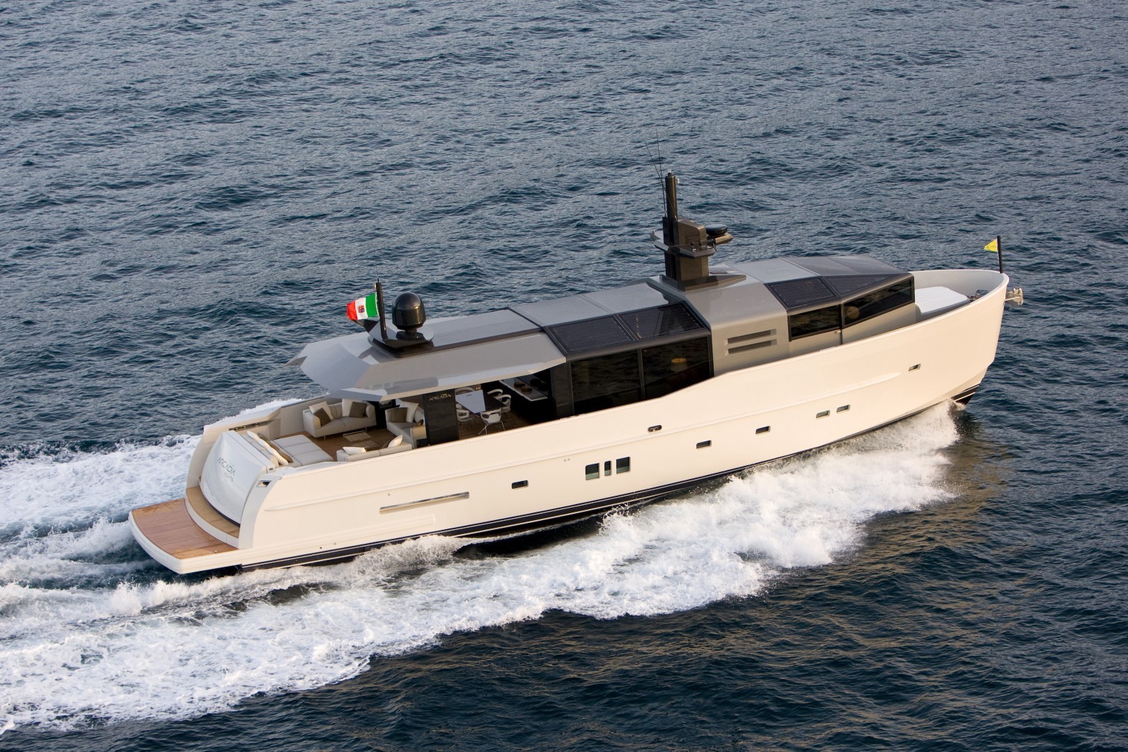 101 Superyacht ETERNITY 44.jpg