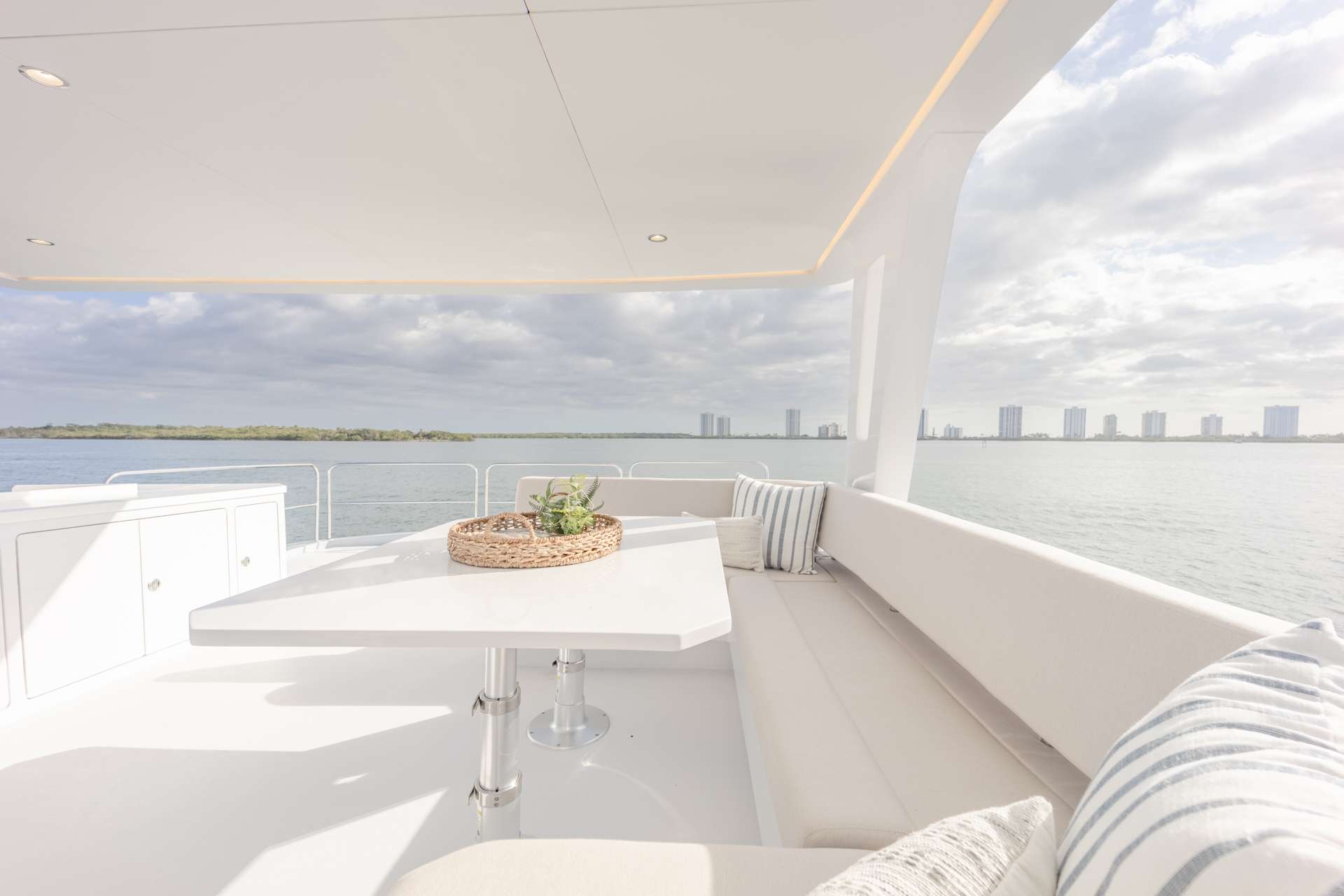 201 Sun deck.jpg