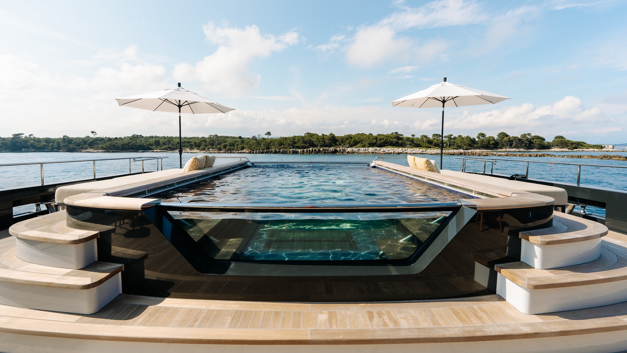 204 Swimming pool on Main deck.jpg