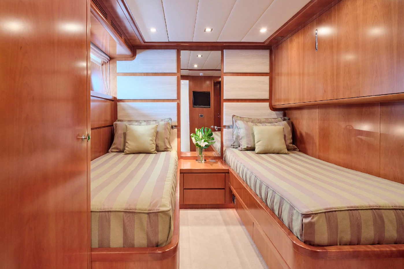 405 Twin suite.png