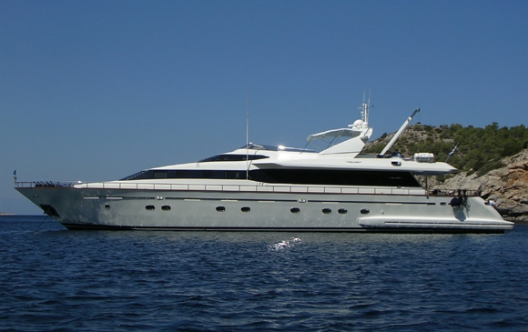EXTERIOR.jpg